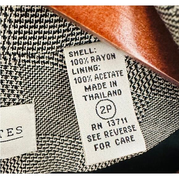 Vintage 90s Cropped Blazer Structured Minimalist Jacket Sharp Shoulders SZ 2P - Picture 5 of 10